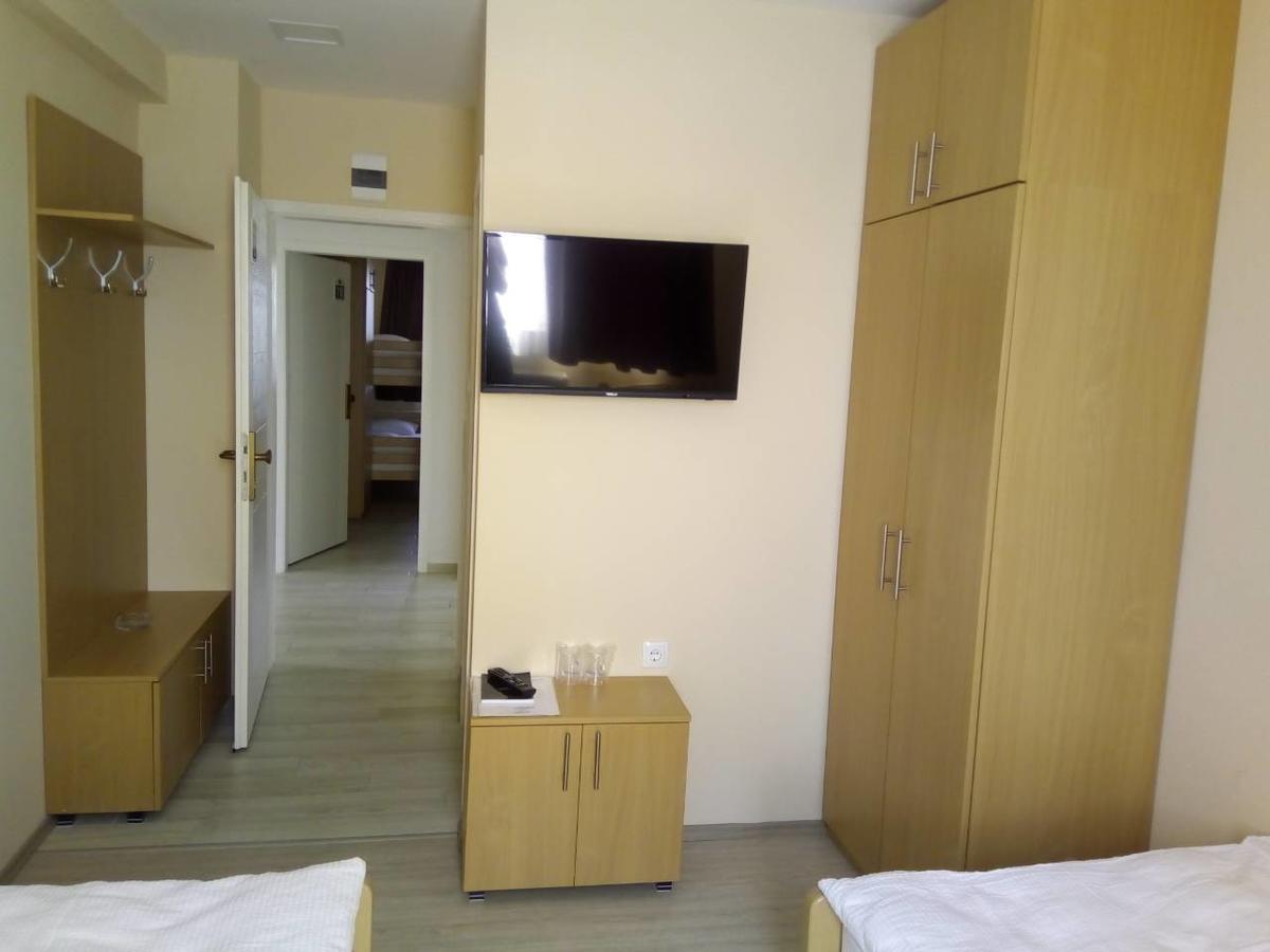 City Hostel Banja Luka Extérieur photo